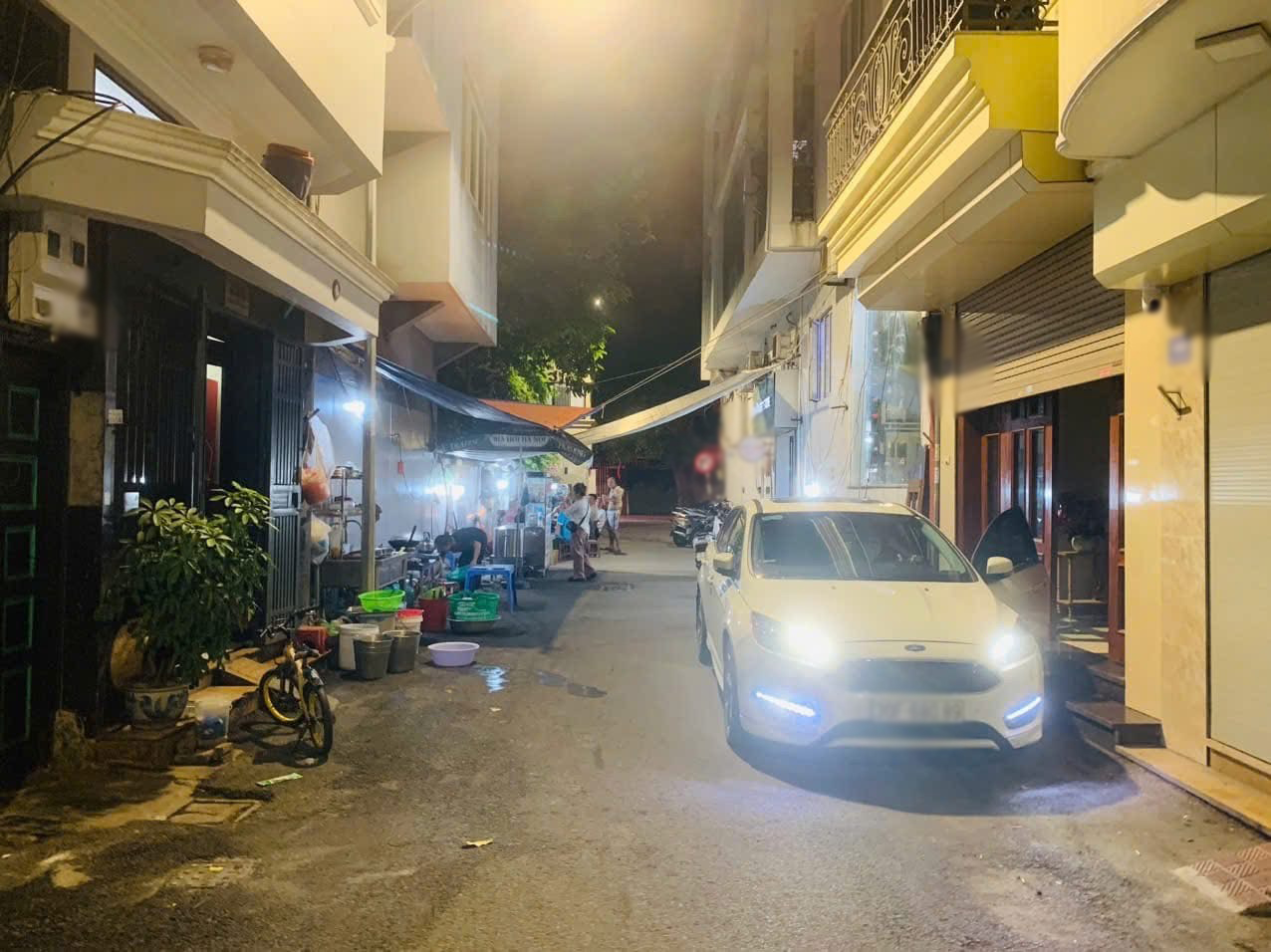  MẶT NGÕ PHÙNG HƯNG - 20M RA PHỐ - LÔ GÓC, ÔTÔ TRÁNH - KINH DOANH ĐỈNH - GIÁ 12 TỶ 