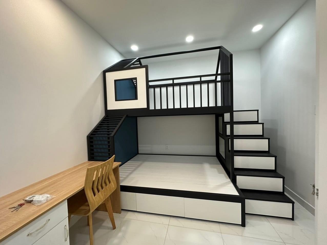  NHÀ 2 TẦNG TÂN PHÚ NGANG HƠN 6M - 3PN - HẺM XE HƠI - GẦN MẶT TIỀN - NHIỀU TIỆN ÍCH 