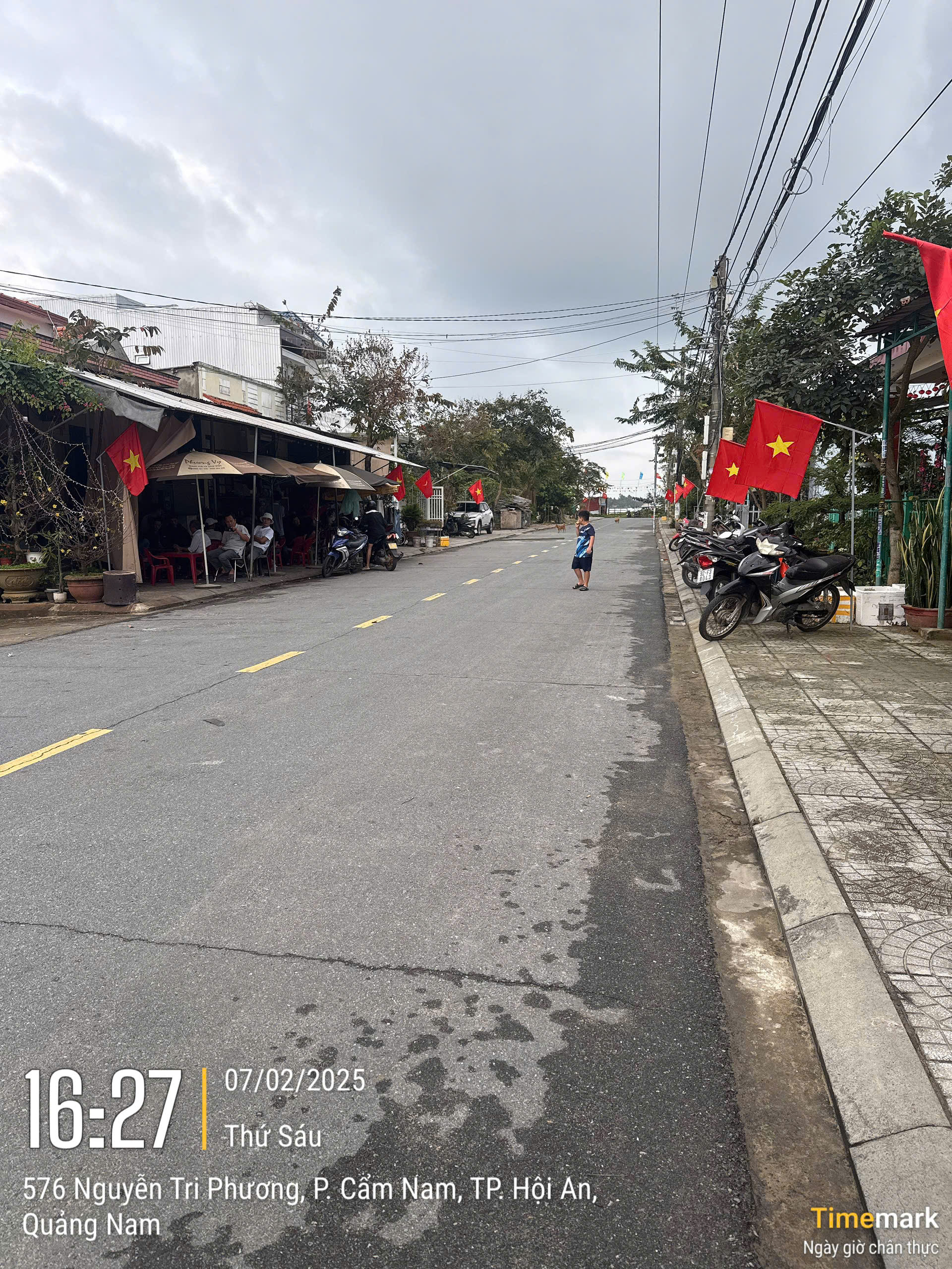  Chủ ngộp cần bán đất MT Đường Nguyễn Tri Phương giá 6,5 tỷ 