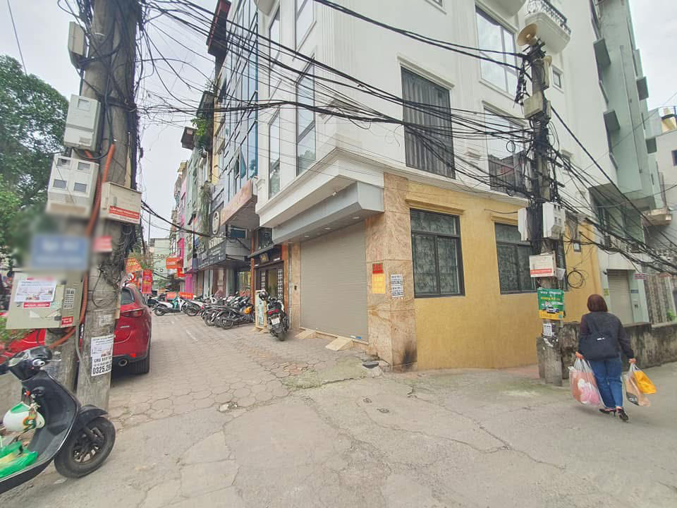  MẶT NGÕ HOÀNG HOA THÁM - 30M RA PHỐ - PHÂN LÔ ÔTÔ TRÁNH, VÀO NHÀ - GIÁ 15.6 TỶ 