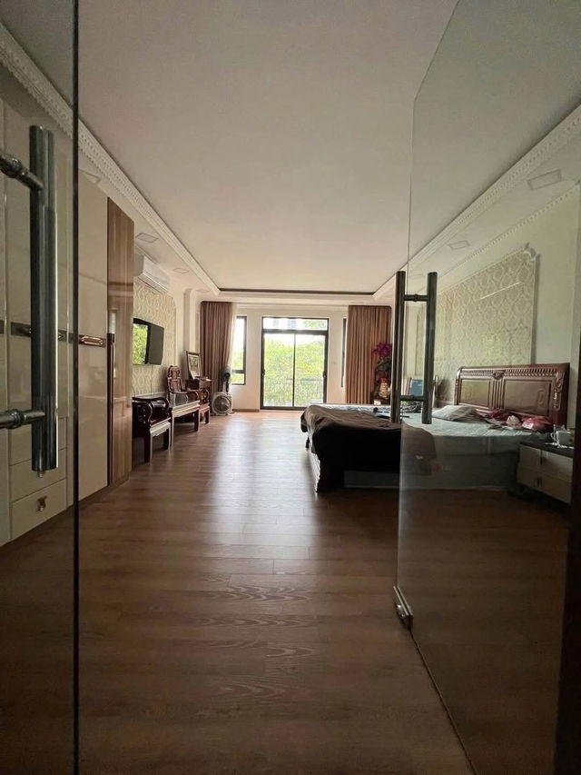  Phố Hoàng Văn Thái 65 m2 x 7 tầng 23.8 Tỷ K/Doanh VP Thang MáyÔ Tô Tránh Q. Thanh Xuân 