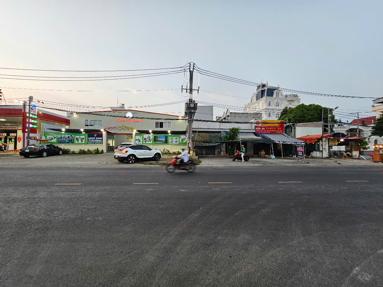  Bán nhà 56m*48m, nhỉnh 45 tỷ, mặt tiền Phạm Hữu Lầu, Quận 7 