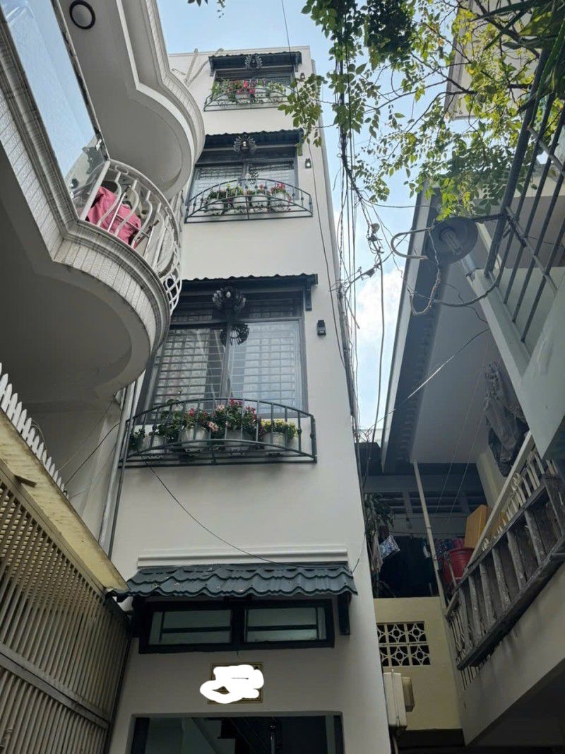  NHÀ TÂN BÌNH - ĐƯỜNG BÙI THỊ XUÂN - 5 TẤM HOÀN CÔNG ĐỦ- KHÔNG QUY HOẠCH - KHÔNG LỘ GIỚI - AN NINH - GIÁ CHỈ 4.3 TỶ 