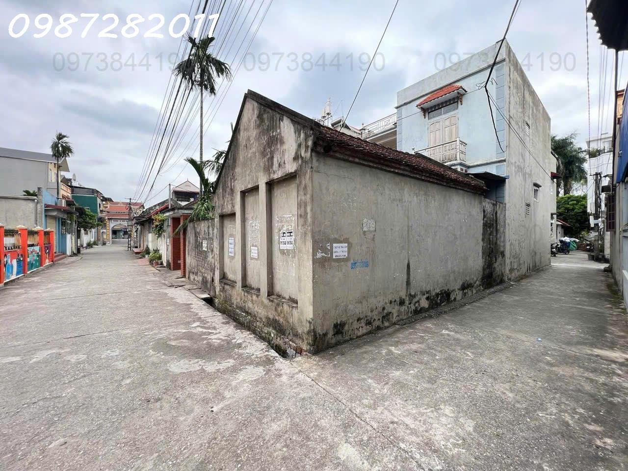  e cần bán mảnh đất đẹp 
đất phường chương mỹ - đại yên 
-42,5m sẵn sổ đỏ 
liên hệ e : 0987282011 - 0967594106 