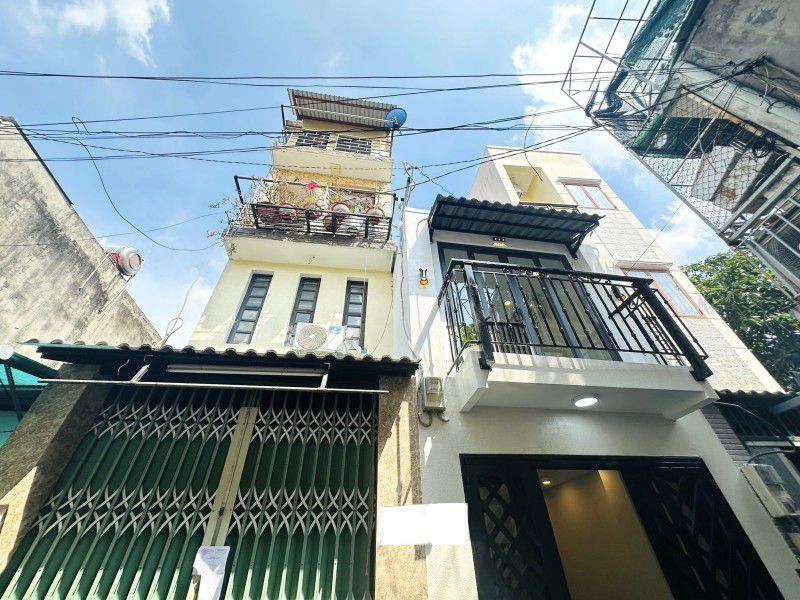  TRUNG TÂM BÌNH THẠNH - BA BƯỚC RA XE HƠI - 2PN - ĐỦ CÔNG NĂNG - FULL NỘI THẤT - GIÁ CHỈ 3.6 TỶ 