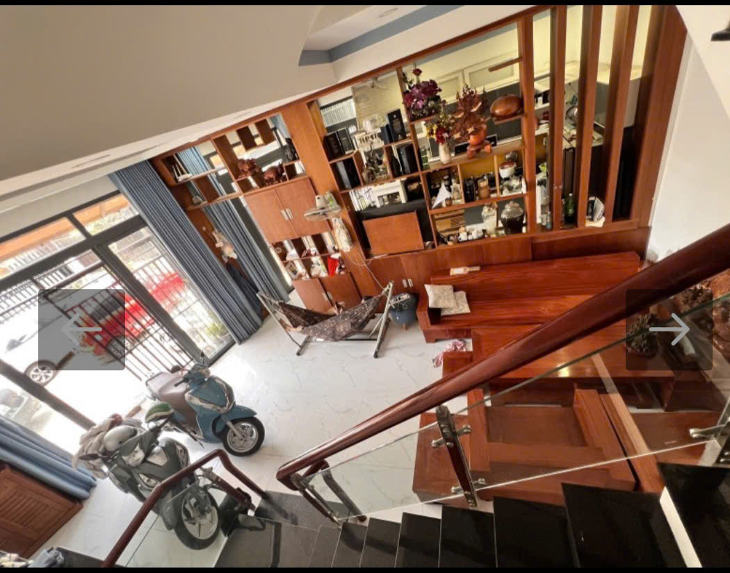  Bán nhà ĐẸP 1T2L Linh Xuân,CĂN GÓC,đường xe hơi,gần trường THPT Đào Sơn Tây 