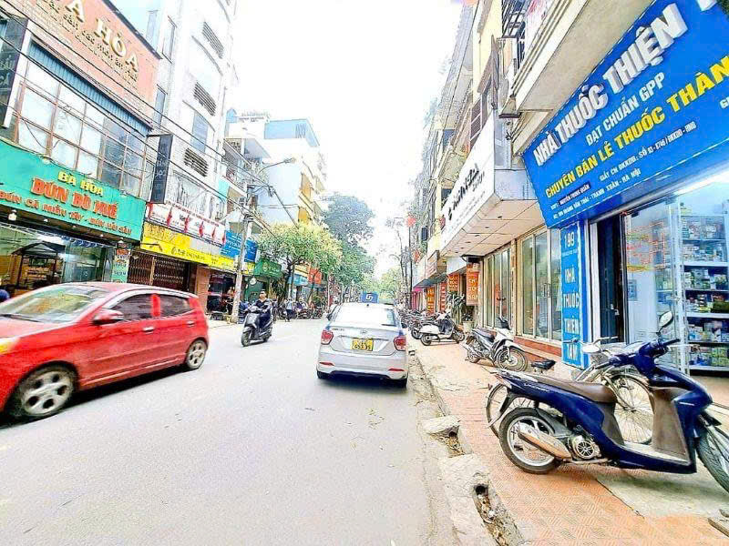 Bán mảnh đất 275m phố Hoàng Văn Thái mặt tiền 9m - Xây tòa building chất lượng 