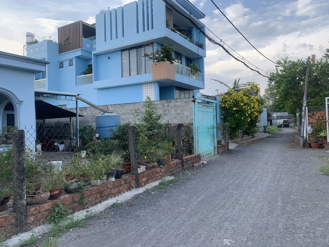  Bán đất cách mặt tiền 30m vươn lài phường an phú đông q12, sổ vuông nở hậu, cho phép xây nhà 4 tâng, giá nhỉnh 3,5 tỷ 