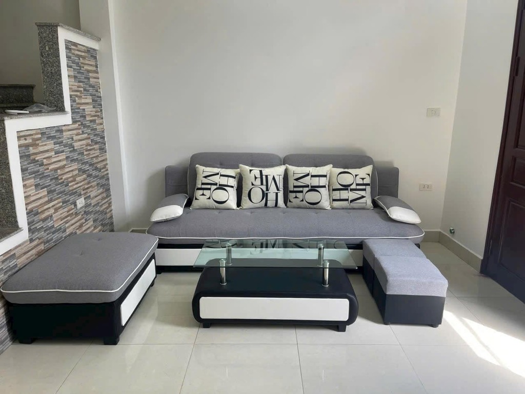  Bán nhà Đẹp thoáng sáng tổ 15 Yên Nghĩa Hà Đông , ngõ thông thoáng 52m2 mặt tiền 4.5m giá rẻ
 nhất khu vực chỉ 4.38 tỷ 