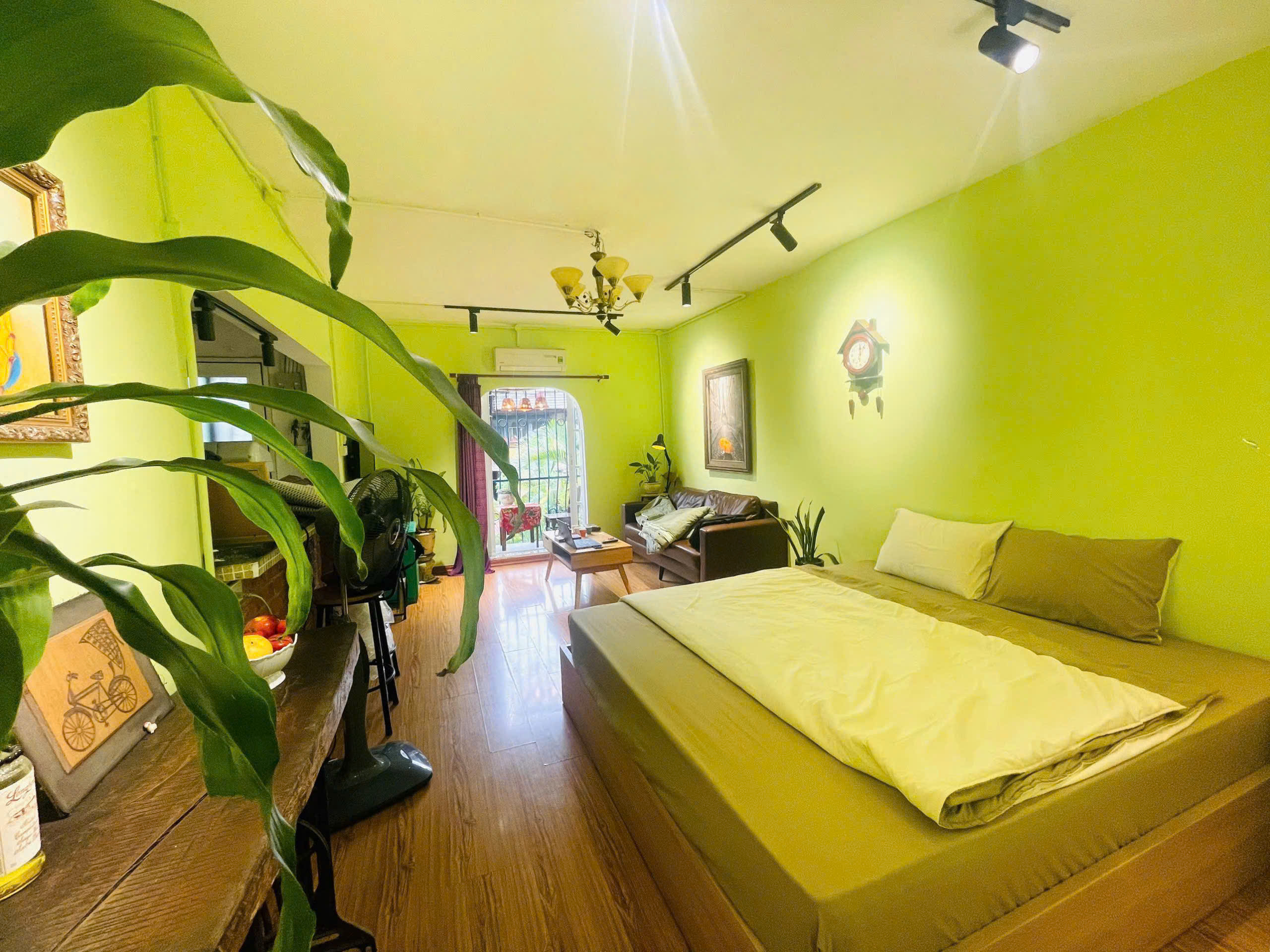  CHÍNH CHỦ CẦN BÁN GẤP NHÀ TẠP THỂ THÁI THỊNH CỰC ĐẸP, FULL NỘI THẤT DT HƠN 50M SĐCC 