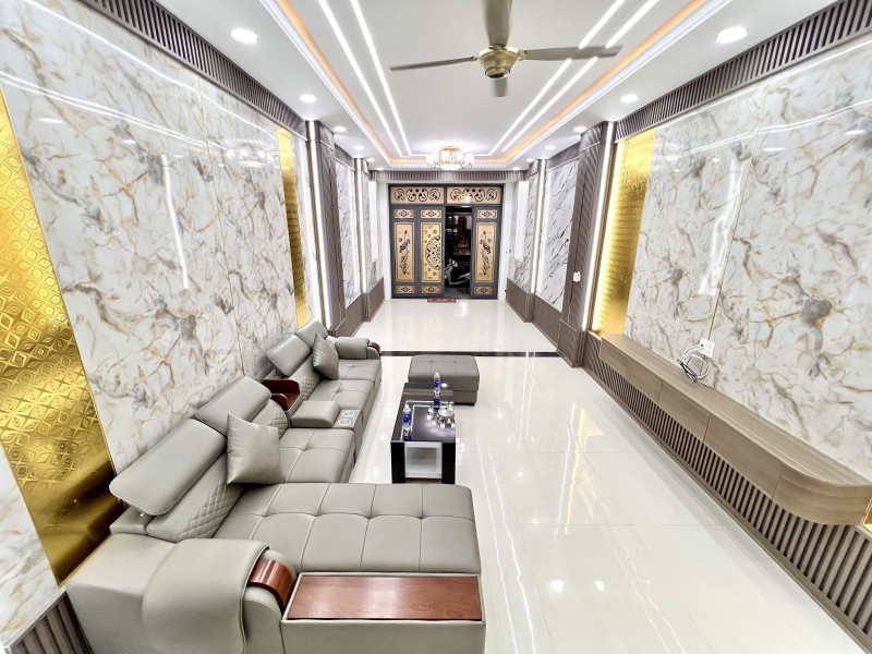  Bán nhà ĐẸP 1 Trệt 2 Lầu Dĩ An,đường nhựa 10m, full nội thất,gần TTYT 