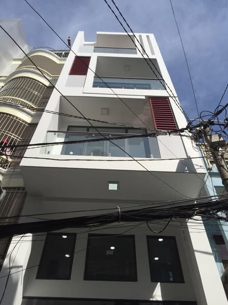  Bán Nhà HXH Đường Trần Quang Diệu, P.14, Q.3.  Diện tích 4x17m, Giá 24 Tỷ 