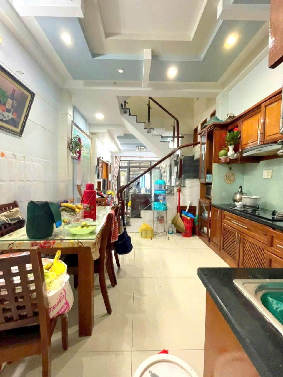  MẶT TIỀN ĐƯỜNG  SỐ TRUNG TÂM KHÁNH HỘI Q4 
NGANG 4 DÀI 13 M 4 TẤM CÓ 6 TỶ 