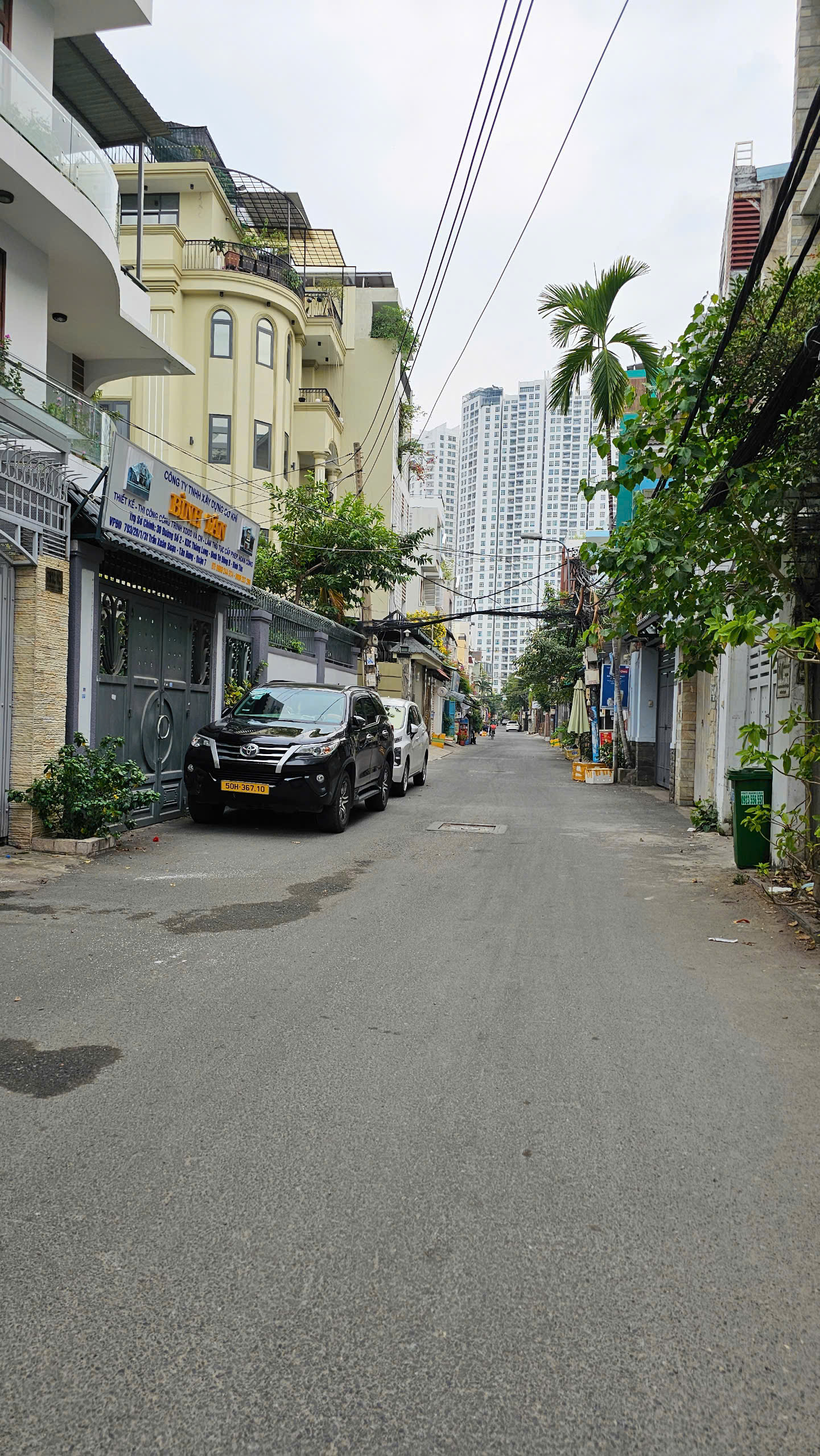  Biệt thự himlam Tân Hưng Q7 
Đồng nhất 
Ngang 4.2 x 13.5 m 
Có 10,4 tỷ 