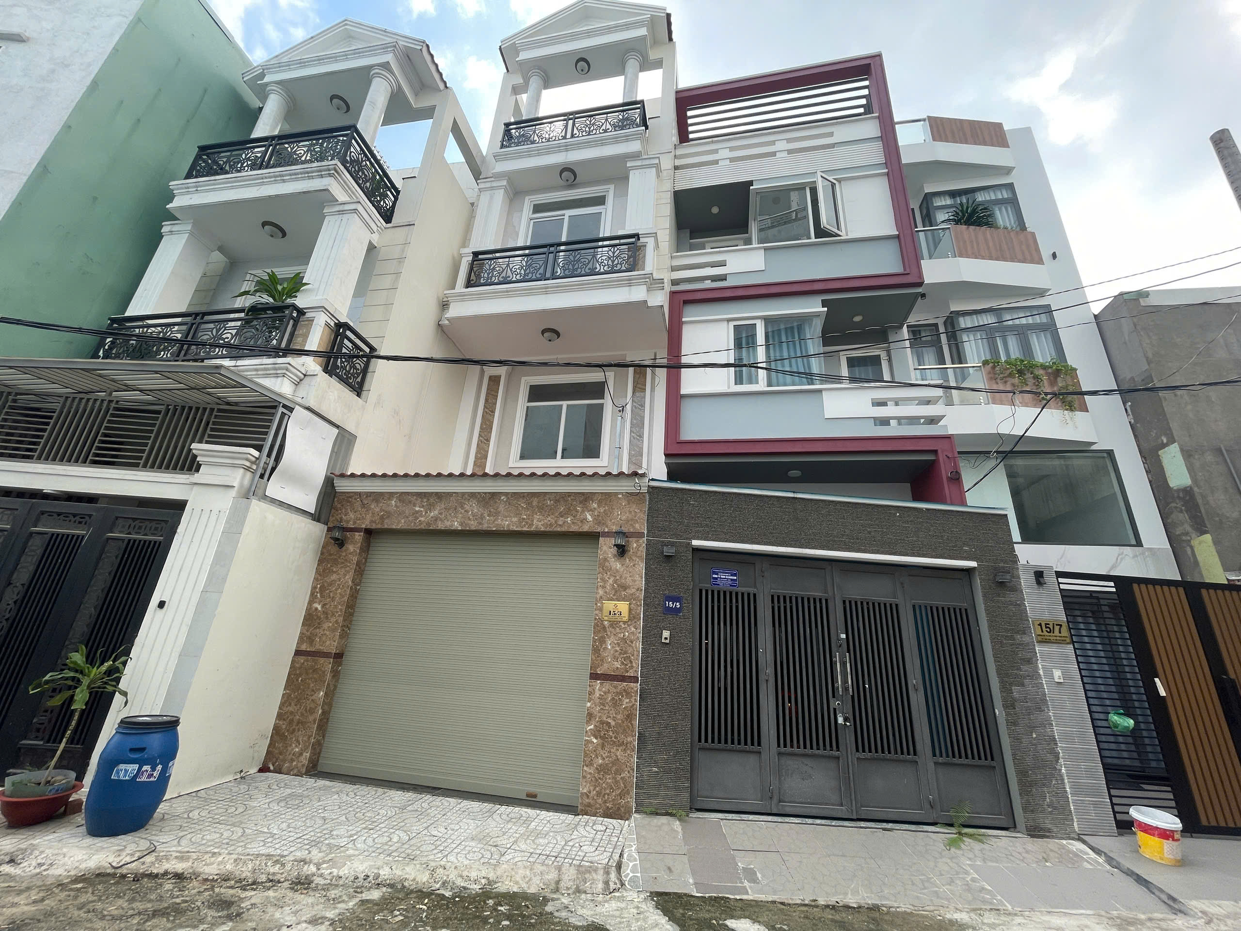  Bán Nhà mới 3.5 Tâng Đường Xe Tải Ngay Sát Mặt tiền Đường Số 10 Hiệp Bình Phước 