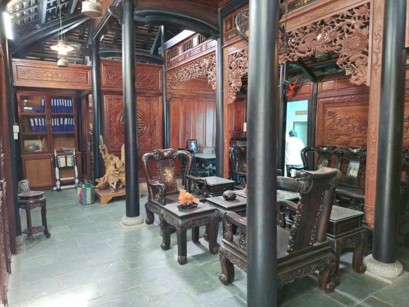  Bán nhà cổ GỖ ĐẲNG CẤP gần ĐHQG TPHCM,ngang KHỦNG 13m,LÔ GÓC 