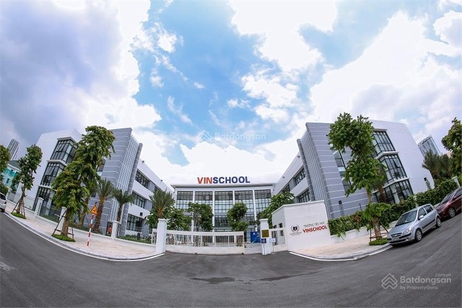  CẦN BÁN LÔ GÓC BIỆT THỰ HOÀNG QUỐC VIỆT 400M2, 5 TẦNG HẦM THANG MÁY, 3 MẶT TIỀN 5 VỈA HÈ 116 TỶ 