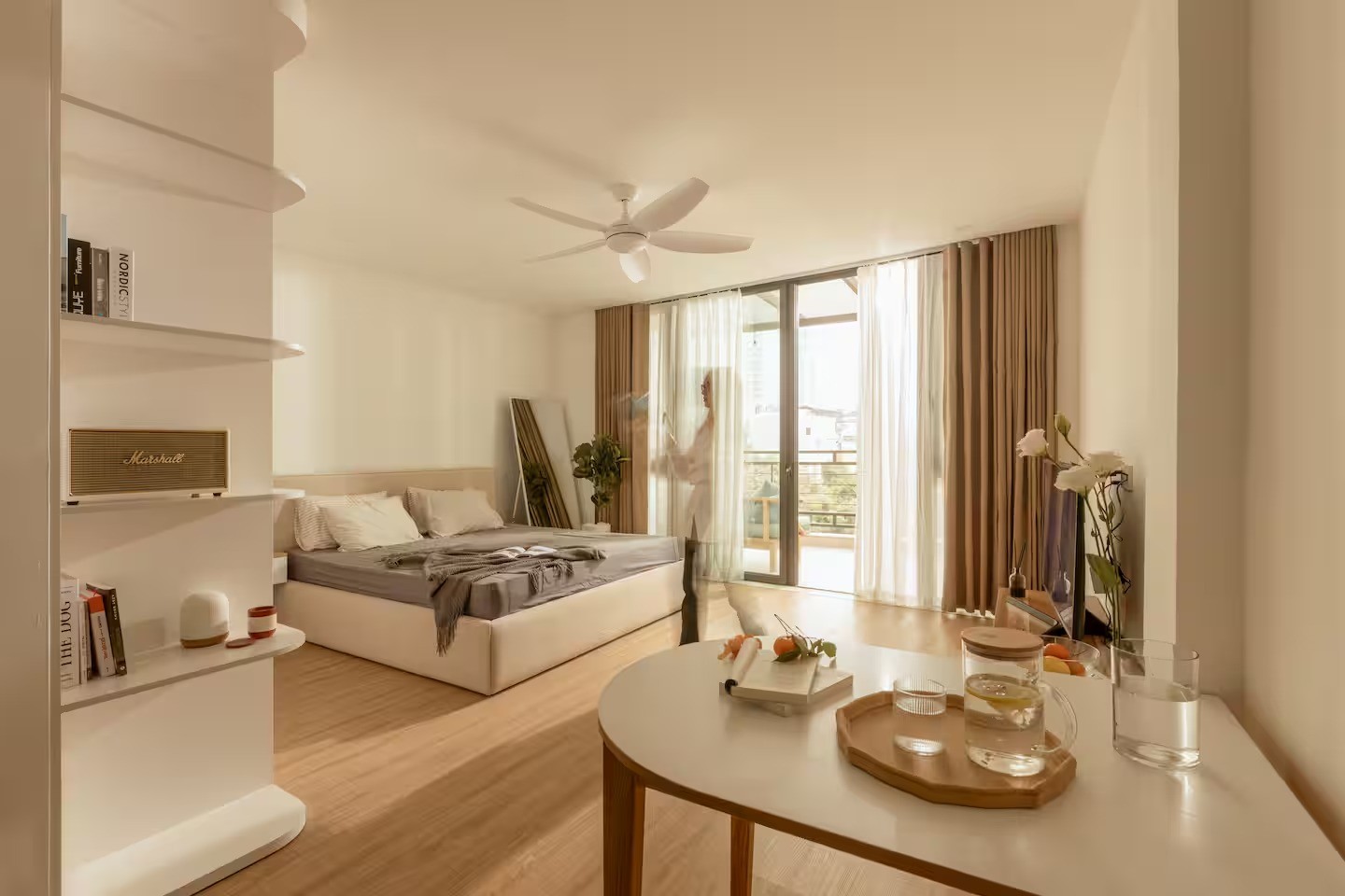  Bán tòa Luxury Apartment mặt phố 160m² * 9 tầng, có hầm, Xuân La - Xuân Đỉnh, cho thuê 4 tỷ/năm 