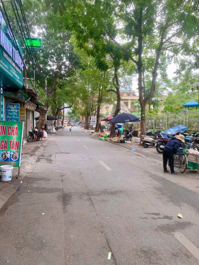 MAI DỊCH CẦU GIẤY- MẶT TRƯỚC MẶT PHỐ - MẶT SAU MẶT NGÕ - VỈA HÈ ĐÁ BÓNG - KINH DOANH ĐỈNH CAO - NHÀ ĐẸP DÂN XÂY - SỔ ĐỎ HOA KHÔI 
