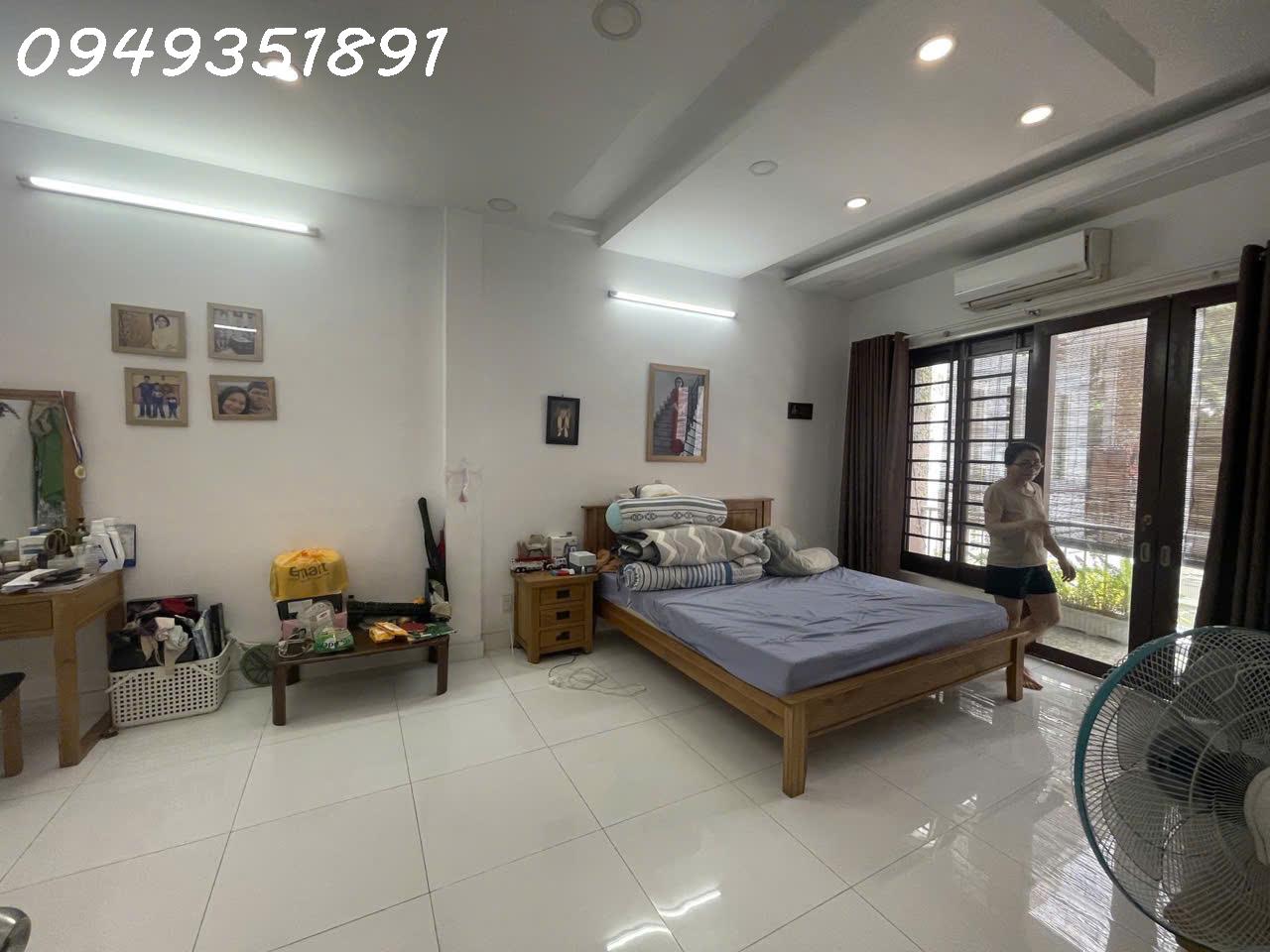  ????NHÀ HXH 93M2 3TẦNG 6PN NGANG 7M SHR hoàn thành công việc ĐỦ giá bán 11TỶ 