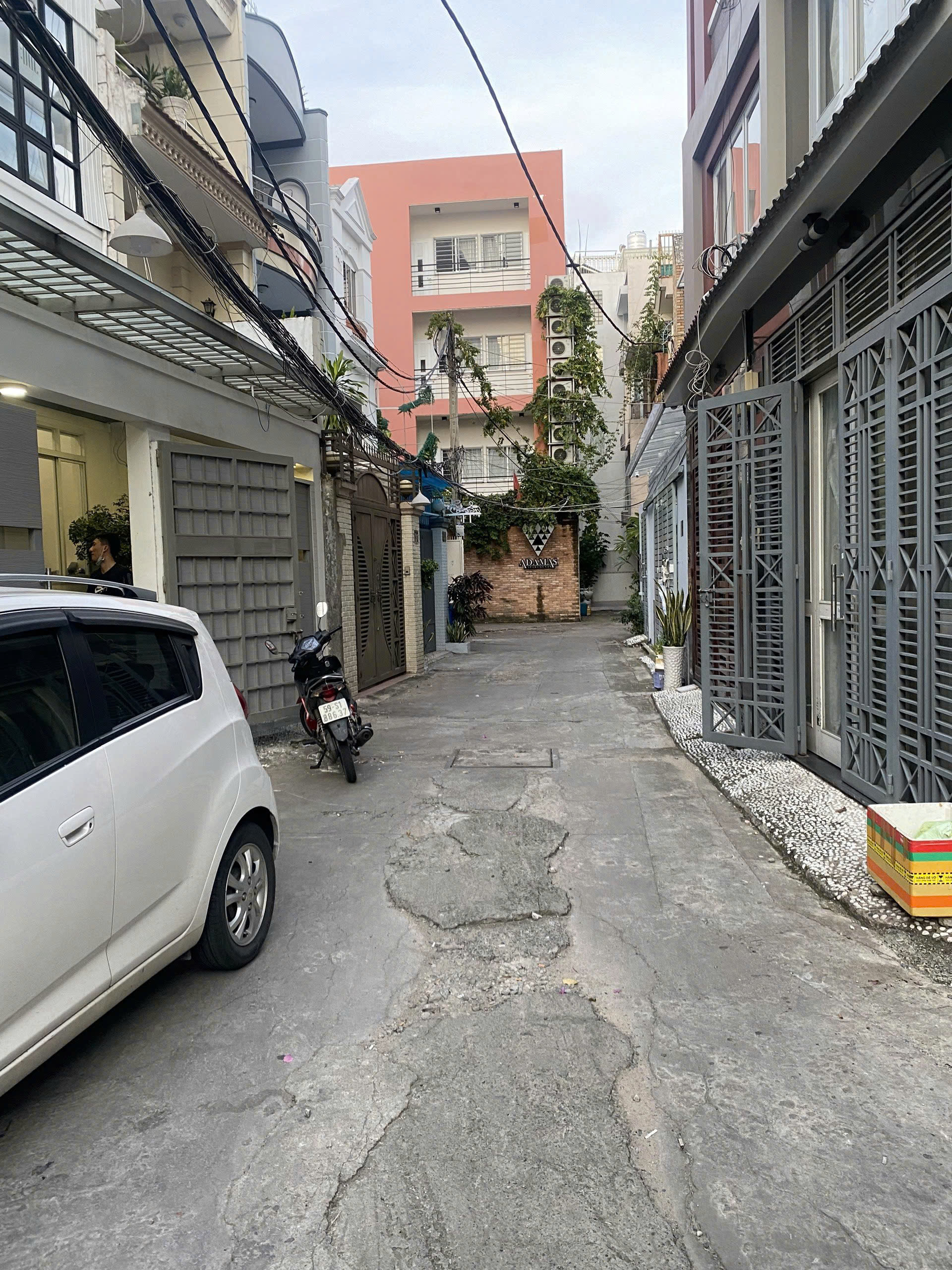  Bán Nhà Mặt Tiền Đường Phan Đăng Lưu, P.3, Q. Phú Nhuận, 8.7x15m, 25.5 Tỷ 