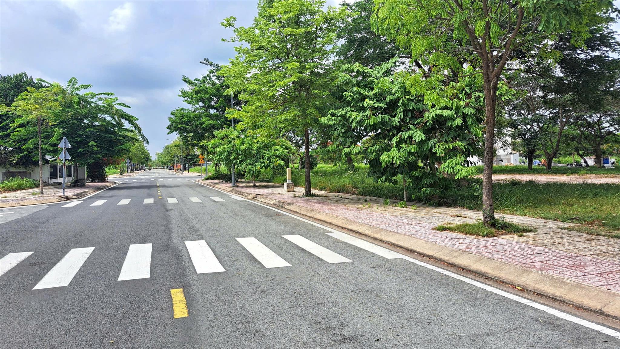  Đất nền KDC Gia Long, 5x16m, giá 5.1 tỷ 
