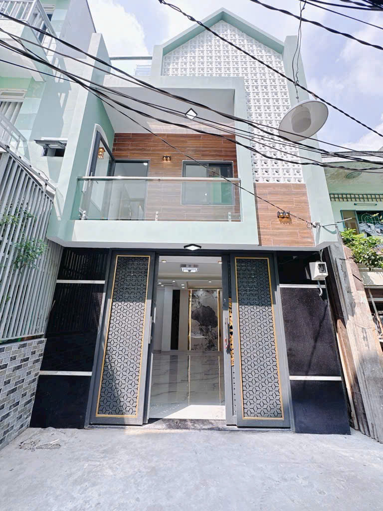  SÁT MẶT TIỀN Q4 TÔN ĐẢN 
NGÀNG 5.5  HIẾM X 3 TẤM 