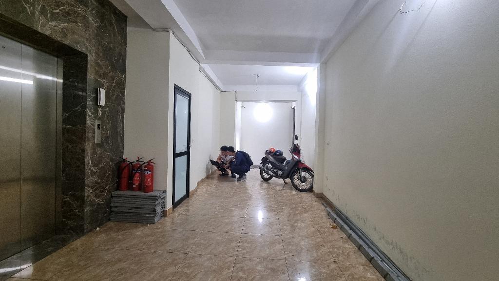  NHÀ DÒNG TIỀN - KHU TRUNG TÂM - THANG MÁY - 6 CĂN HỘ THIẾT KẾ CHUẨN CÔNG NĂNG - GIÁ 9 TỶ 
