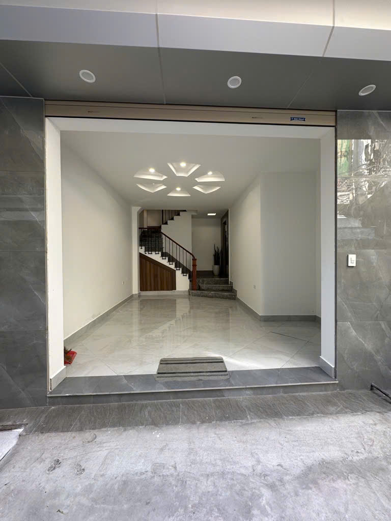  SIÊU HIẾM KIM NGƯU, HAI BÀ TRƯNG, Ô TÔ TRÁNH ĐỖ, KINH DOANH ĐỈNH, DÂN XÂY 70M x 5T NHỈNH 18 ĐỒNG 0965549363 