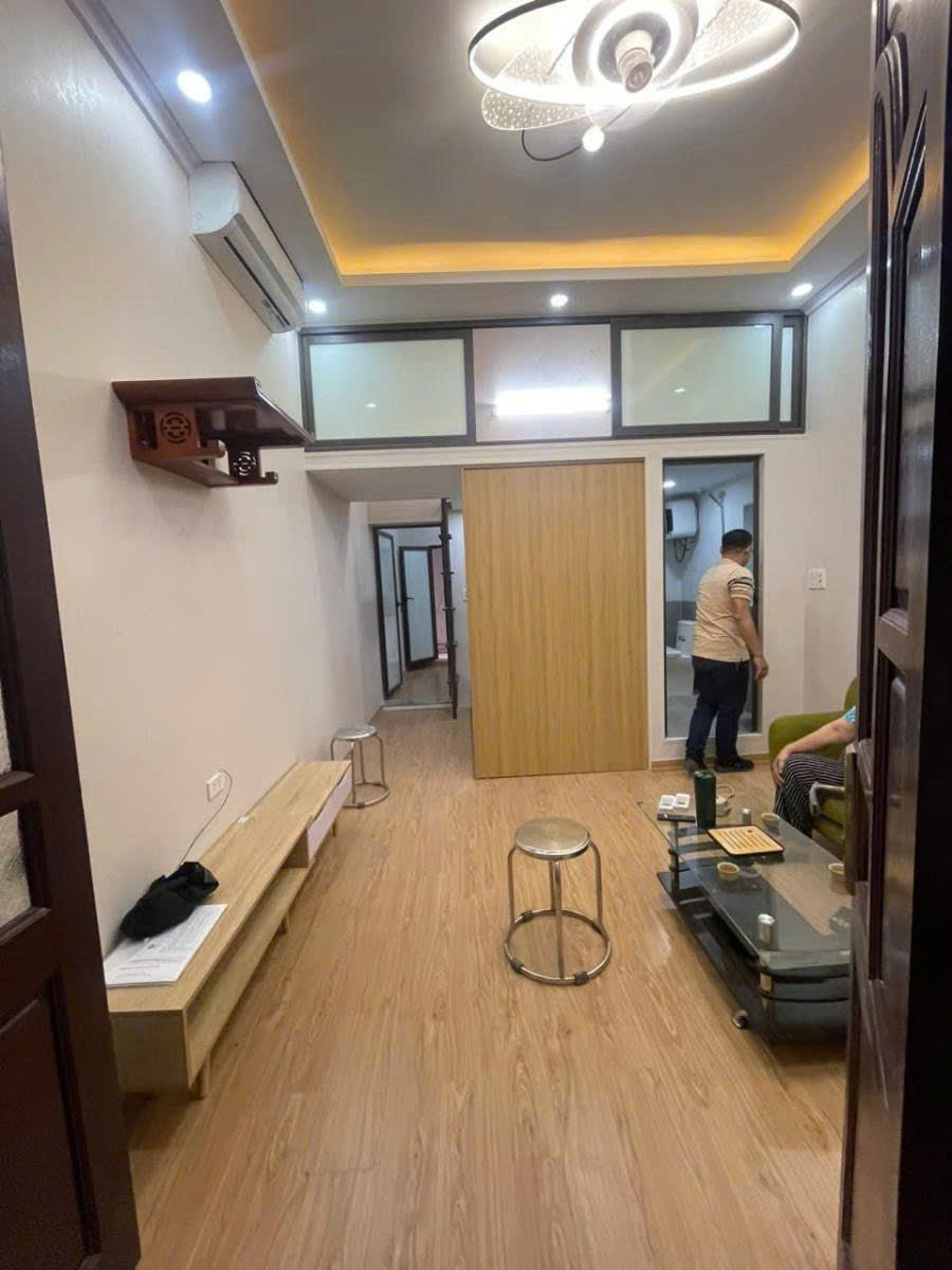  Bán Nhà Tâp Thể Ngõ 181 Nguyễn Trãi - 60m - 3 Ngủ - Giá 2,5 Tỷ 