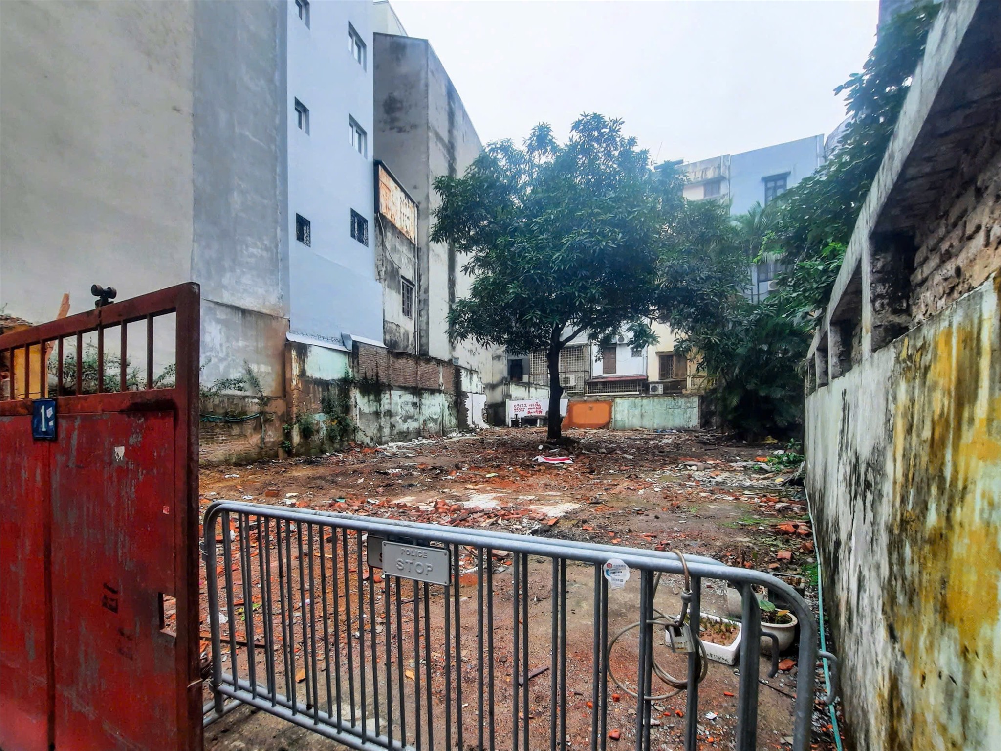  Giá đầu tư ! Bán mảnh đất phân lô ô tô tránh 130m² - Giá 33 tỷ, Xuân La, Tây Hồ 