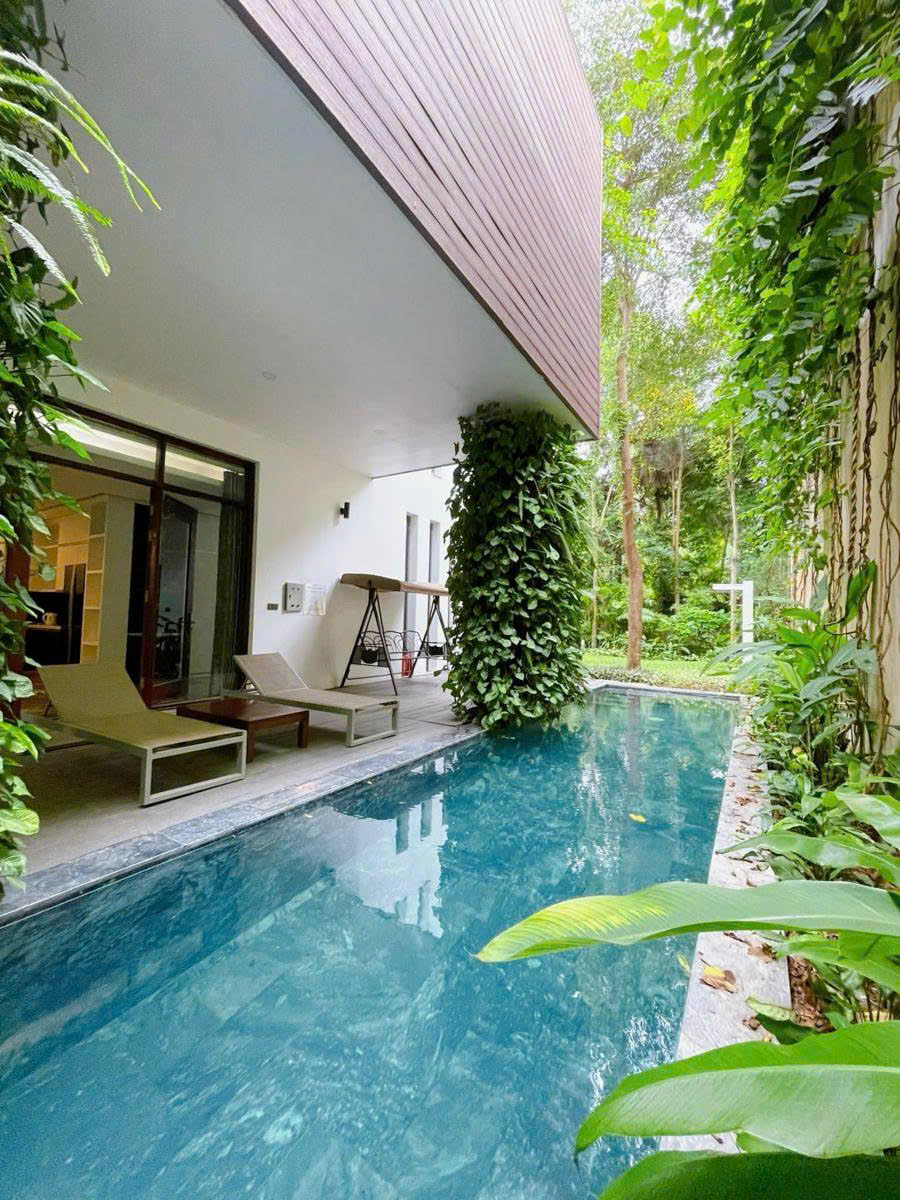  Bán biệt thự nghỉ dưỡng Flamingo Đại Lải, Vĩnh Phúc, 325/500m, xây 2 tầng, MT 13m, KD, ô tô LH: 0366051369 