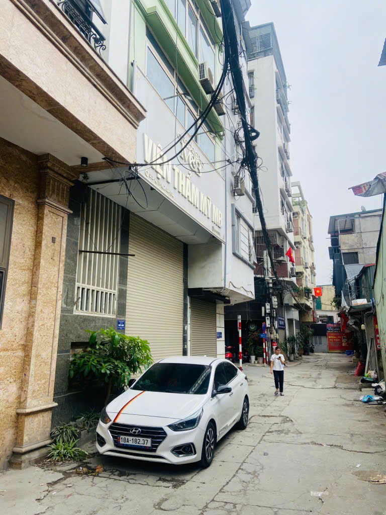  NHÀ NGUYỄN KHANG CẦU GIẤY, Ở LUÔN, NGÕ NÔNG, GẦN Ô TÔ , CHỈ 11 TỶ 