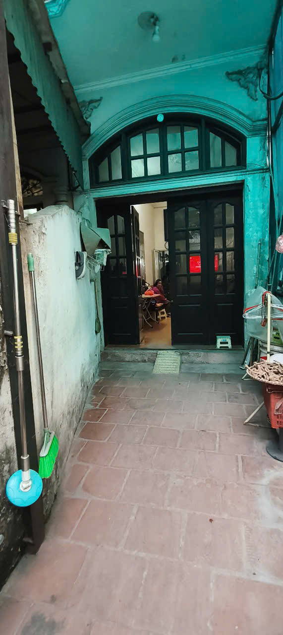 BÁN NHÀ RIÊNG ,KINH DOANH TỐT, VIEW HỒ ,NGÕ 88 TRẦN QUÝ CÁP ,58M2 , 17 TỶ. 