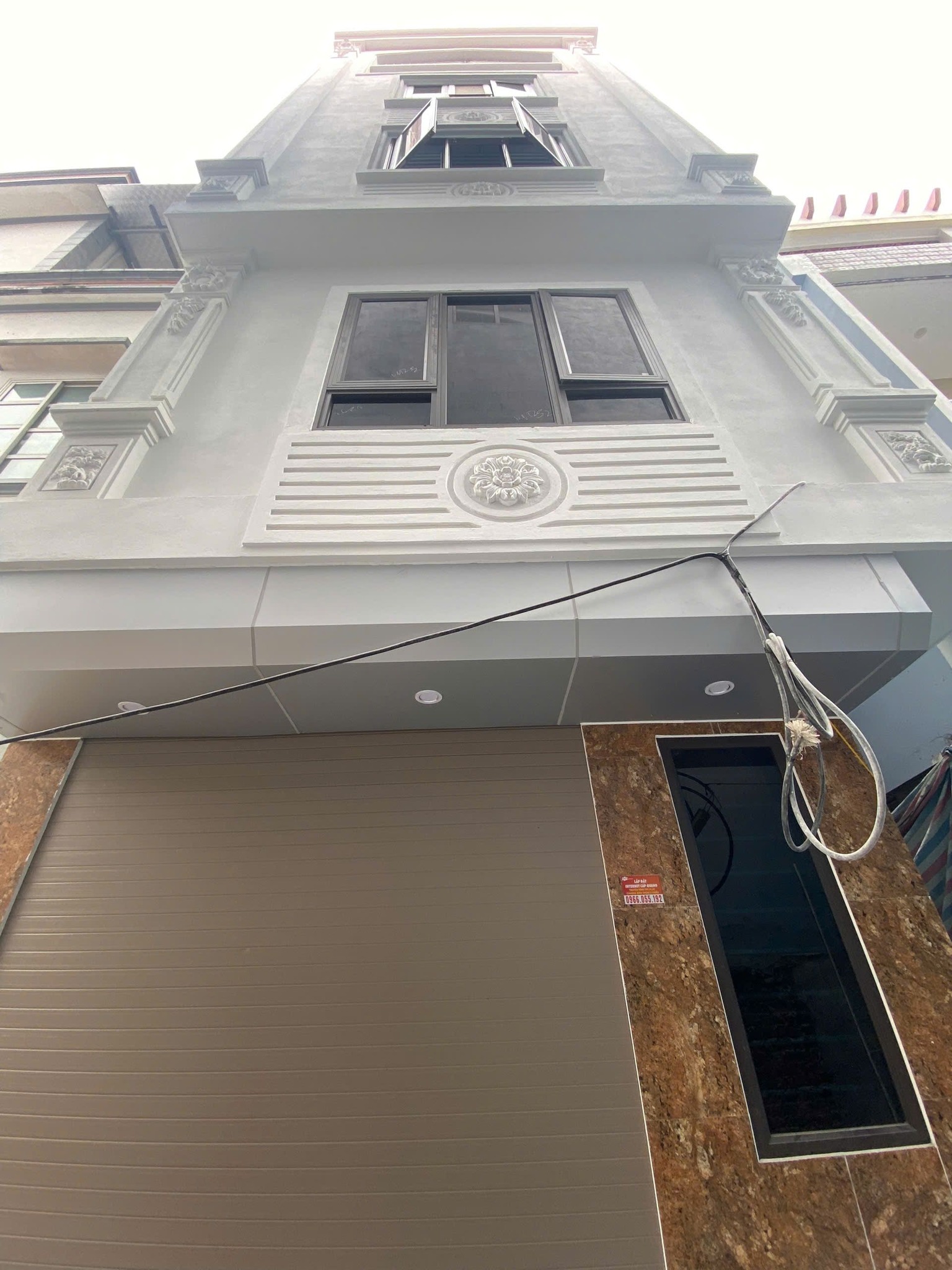  Giảm giá! Nhà xây 5 tầng 30m2, tại Vân Canh, cách 2 nhà ra đường ô tô tránh, giá 5.25 tỷ 