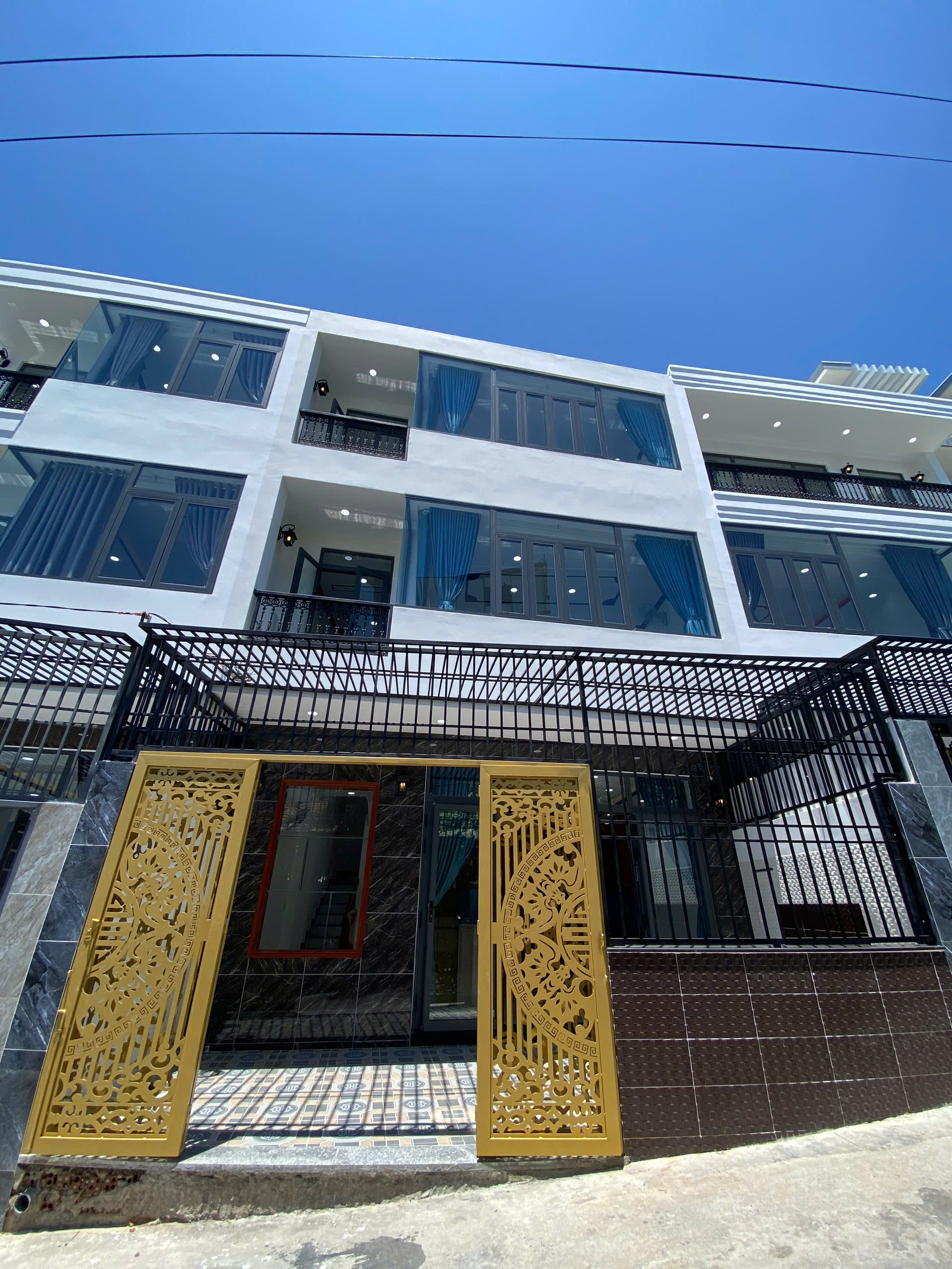  Cần bán nhà mới xây 3 tầng đường Mai An Tiêm 5ty950 p. Vĩnh Phước, cách bãi tắm Hòn Chồng 1km. 