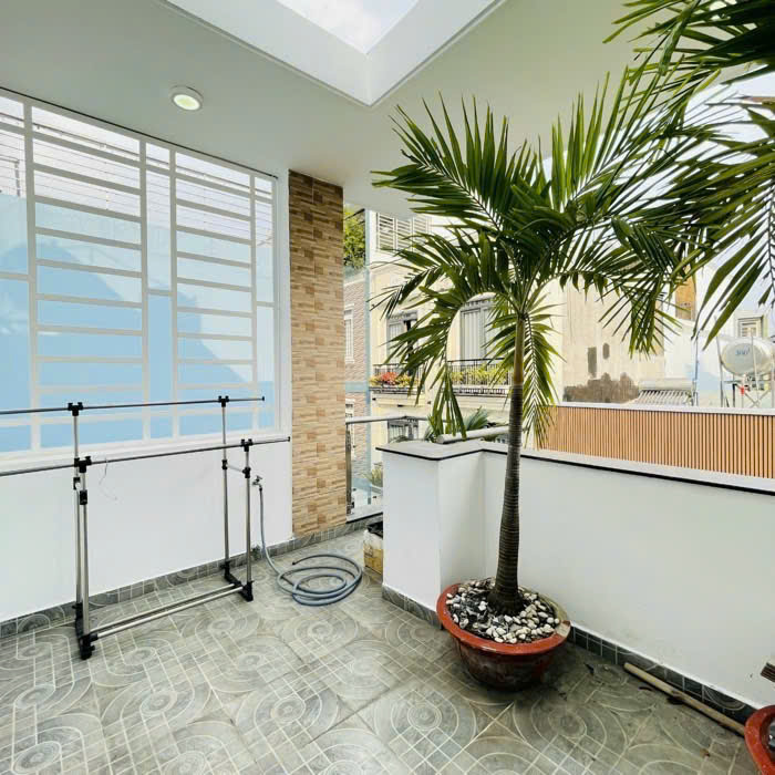  Chỉ 6.x tỷ 3 TẦNG 65m2 4X16m Xe hơi ngủ nhà gần chợ Hạnh thông tây khu cao cấp 