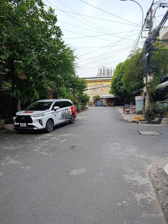  NHÀ 60M2, 3 TẦNG,HẺM XE HƠI 8M GẦN CẦU CHÀ VÀ QUẬN 8, TẶNG FULL NỘI THẤT, NHỈNH 6 TỶ 