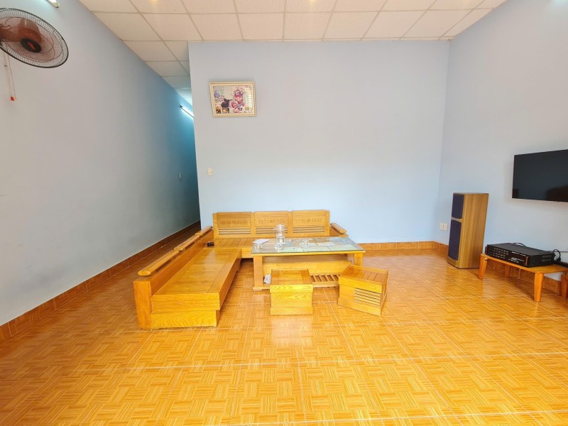  Mặt tiền Đinh Thị Hòa, gần Phạm Văn Đông, sát biển Mỹ Khê, dt 86mr, ngang 6m, chỉ 6.7 tỷ TLCC 
