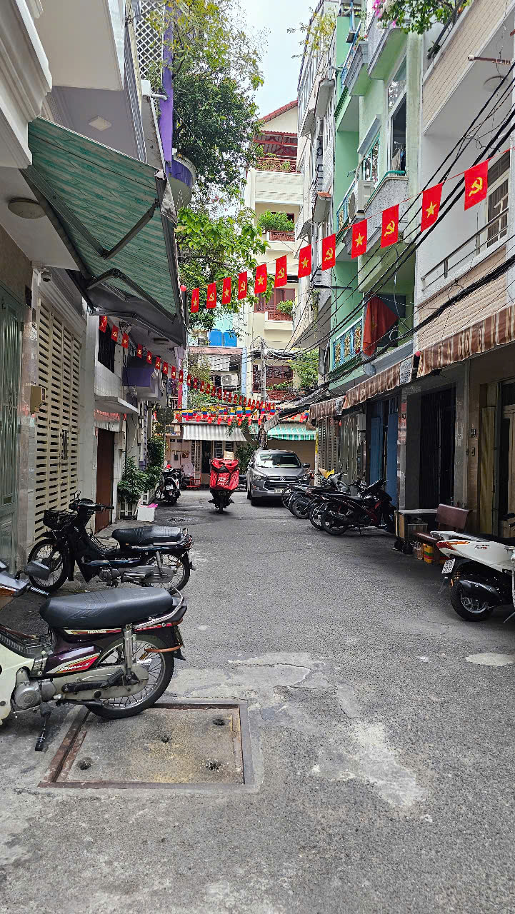  MẶT TIỀN ĐƯỜNG SỐ NGUYỄN THỊ THẬP 

TÂN QUY MAI VĂN VĨNH VIP Q7

CÓ 100 TRIỆU M2 