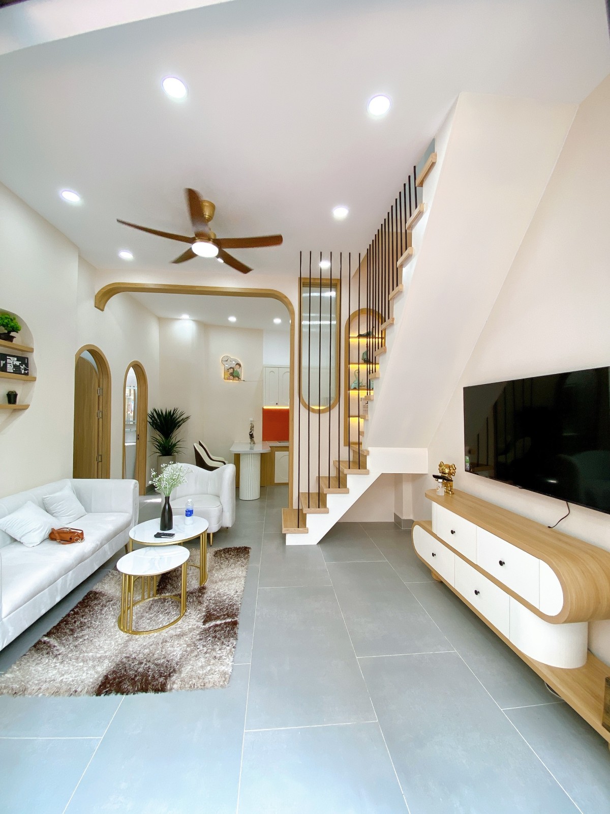  Bán Nhà HXH Quang Trung ngay Emart, 50m2, 2 lầu 3PN, 5tỷ TL 0964364745 