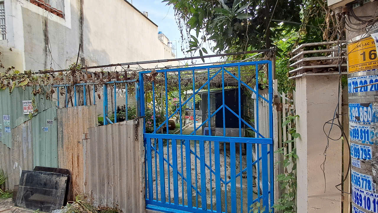  BÁN ĐẤT TẶNG NHÀ CẤP 4 ĐƯỜNG 49 HIỆP BÌNH CHÁNH THÀNH PHỐ THỦ ĐỨC????Chỉ 50 TRIỆU/M (TL) 