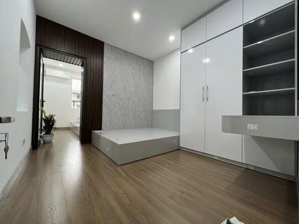  ???? BÁN NHÀ TẬP THỂ MẶT PHỐ 8/3 – CĂN ĐẸP, VỊ TRÍ ĐẮC ĐỊA – CHỈ VIỆC XÁCH VALI VỀ Ở. DIỆN TÍCH 60M2 2.86 TỶ 