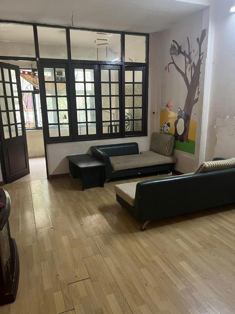  Bán nhà phố Giang Văn Minh, Ba Đình, ngõ thoáng sáng, khu dân trí cao, 35m, 4 tầng, 8.4 tỷ 