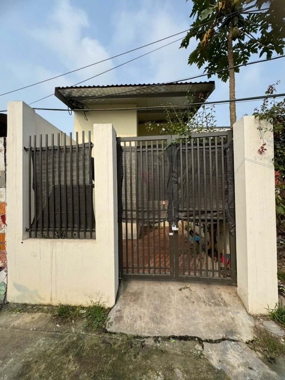  Bán đất tặng nhà C4 thôn Do Hạ, Tiền Phong, Mê Linh. Ở hoặc cho thuê đẹp 