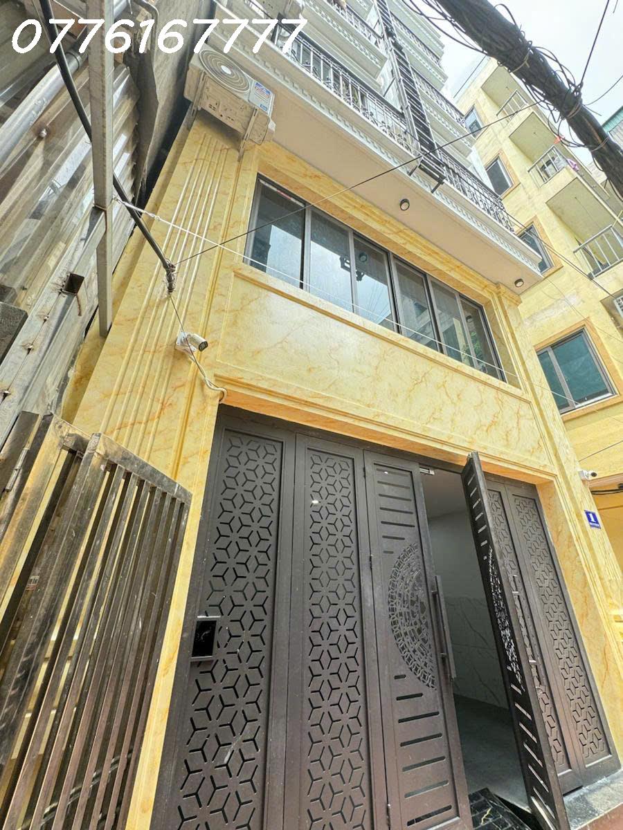  Chung cư mini Trần Cung, Cổ Nhuế  65m2 - 6 tầng - mt 5.5 - 15 phòng kk - 20m ra mặt phố - 18.x tỷ 