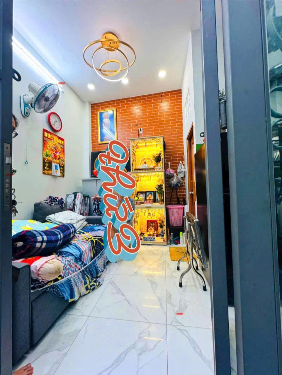  SÁT MẶT TIỀN VĨNH KHÁNH TRUNG TÂM Q 4 

DT 30 M2 CÓ 1 TỶ 