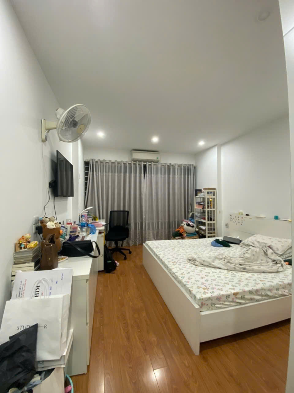  ???? BÁN NHÀ NGỌC THỤY – LONG BIÊN  30m² x 5 tầng  Mặt tiền 3.8m  Giá 6.2 tỷ
???? Vị trí trung tâm Ngọc Thụy, vài phút sang phố cổ Hoàn Kiếm 