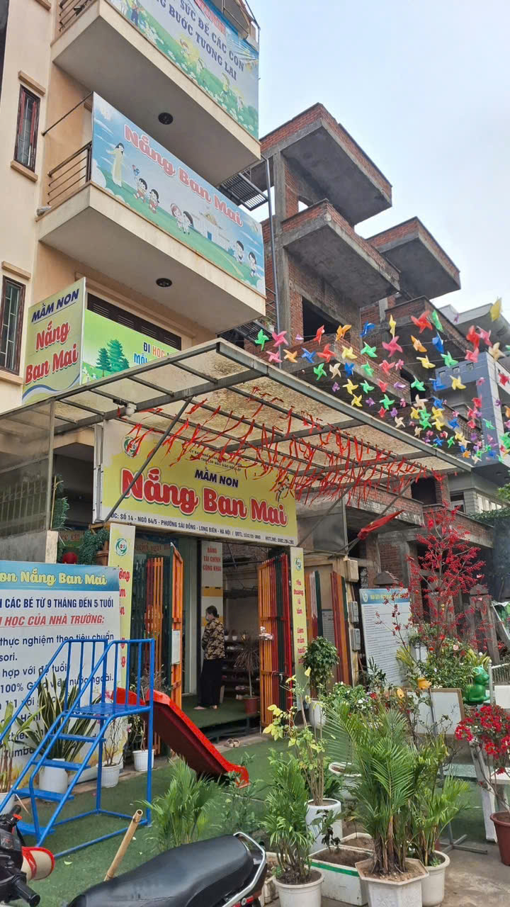  BIỆT THỰ PHÂN LÔ – SÀI ĐỒNG, LONG BIÊN – VỊ TRÍ ĐẮC ĐỊA – KINH DOANH ĐỈNH ????
???? Xây thô – Tự hoàn thiện theo ý – An sinh đỉnh – Vỉa hè rộng – Sổ đỏ vuông A4 