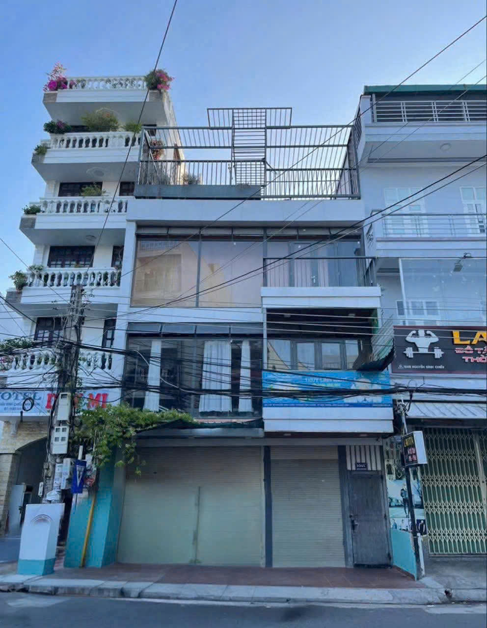  Bán nhà 4 tầng mặt tiền đường Nguyễn Đình Chiểu, Vĩnh Phước, Nha Trang 